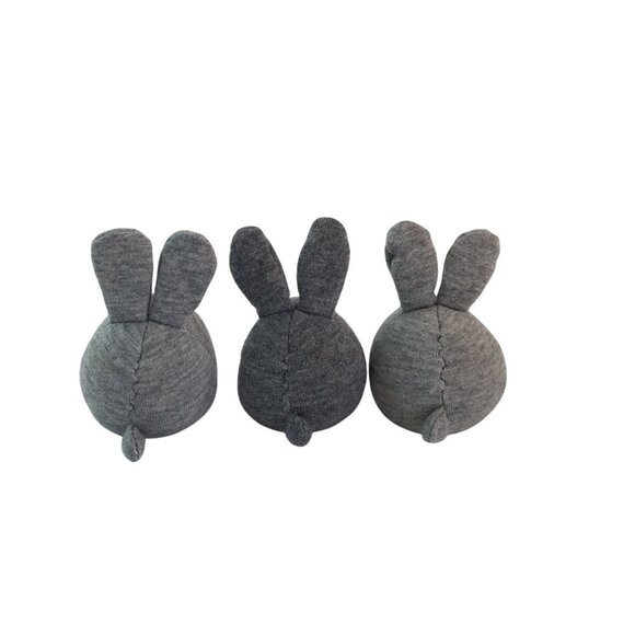 Lovevery Bunnies In a Felt Burrow Green Babbler Kit Montessori Toy 3 Bunnies - Picture 6 of 7